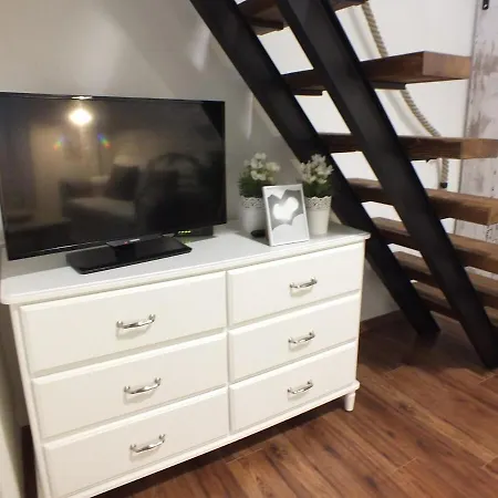Dori S Lovely In Apartament